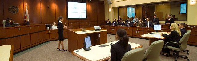 Courtroom Projector and screen rental in Los Angeles